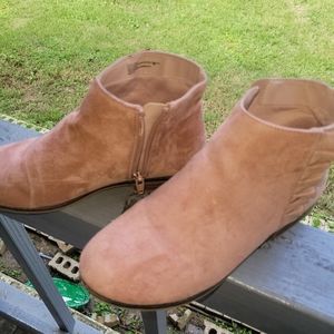 Big girl coral pink Cat & Jack size 5